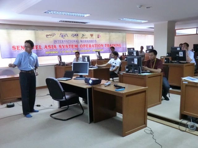 https://www.adrc.asia/adrcreport_e/Training_Jakarta.jpg