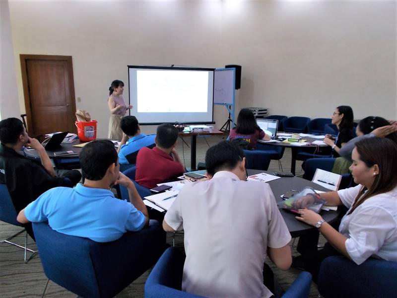https://www.adrc.asia/adrcreport_e/Training_of_Trainers_Philippines.jpg