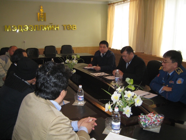 https://www.adrc.asia/adrcreport_j/IMG_0104.JPG
